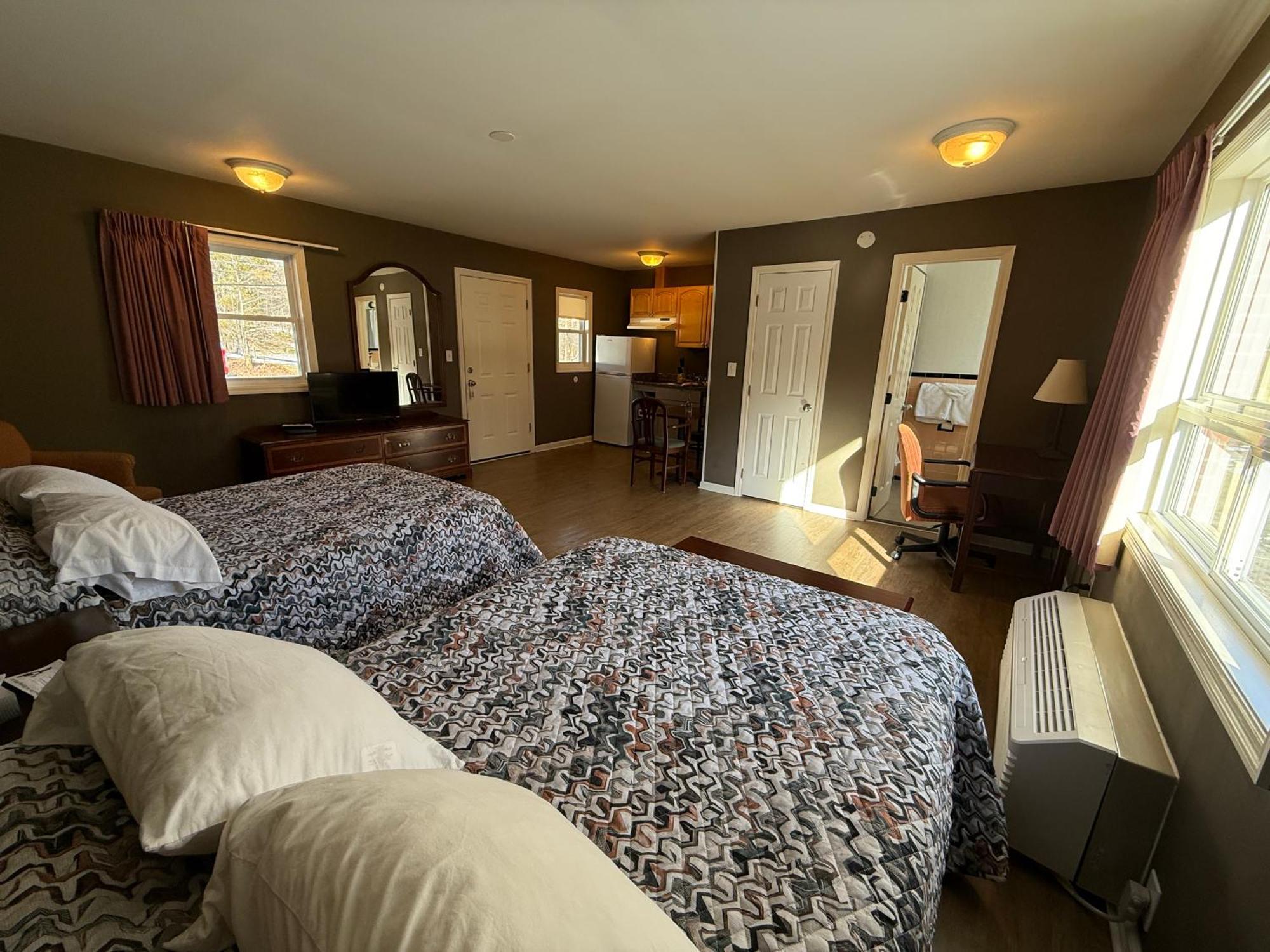 Heidi'S Inn Brewster Luaran gambar