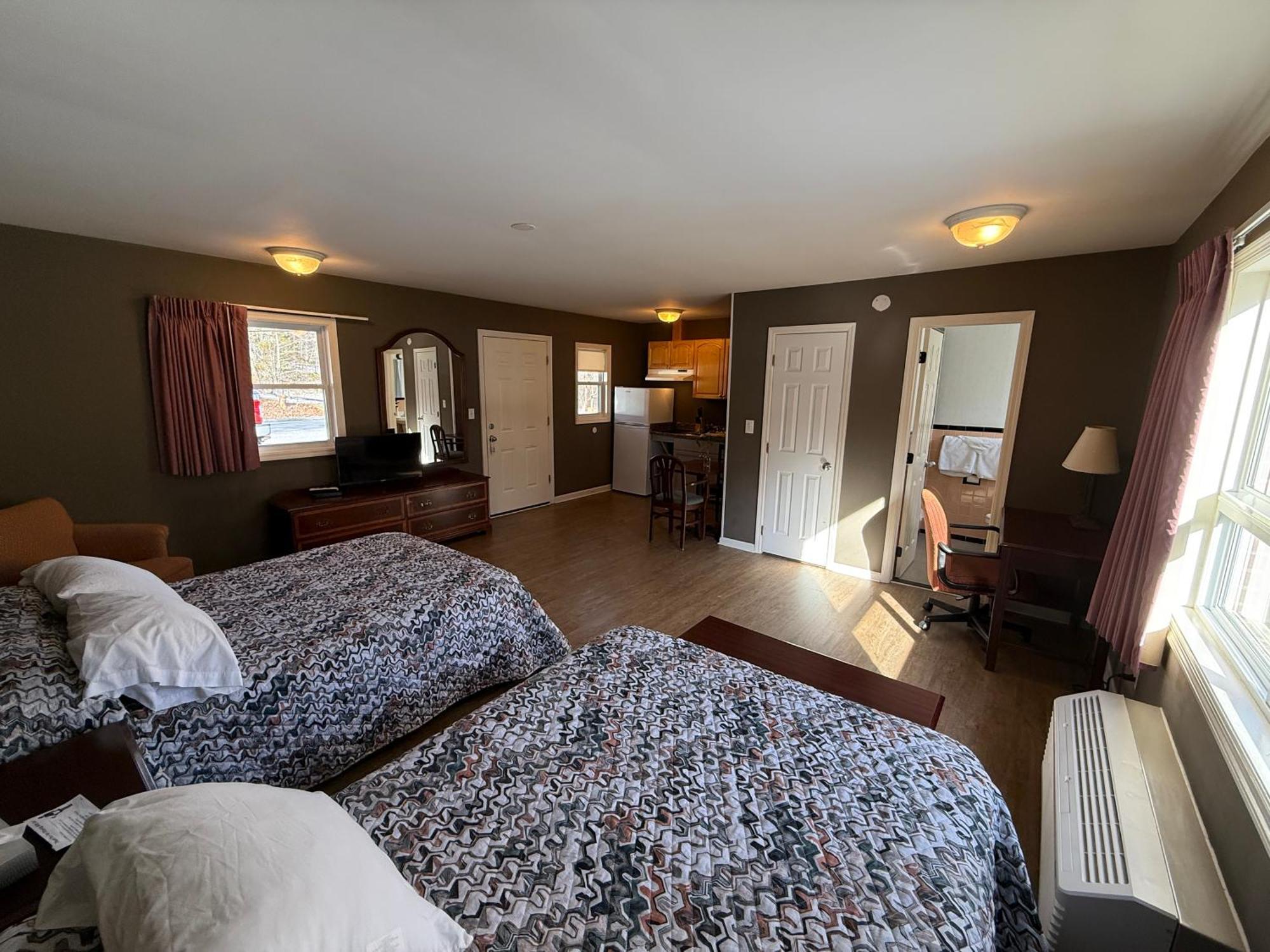 Heidi'S Inn Brewster Luaran gambar