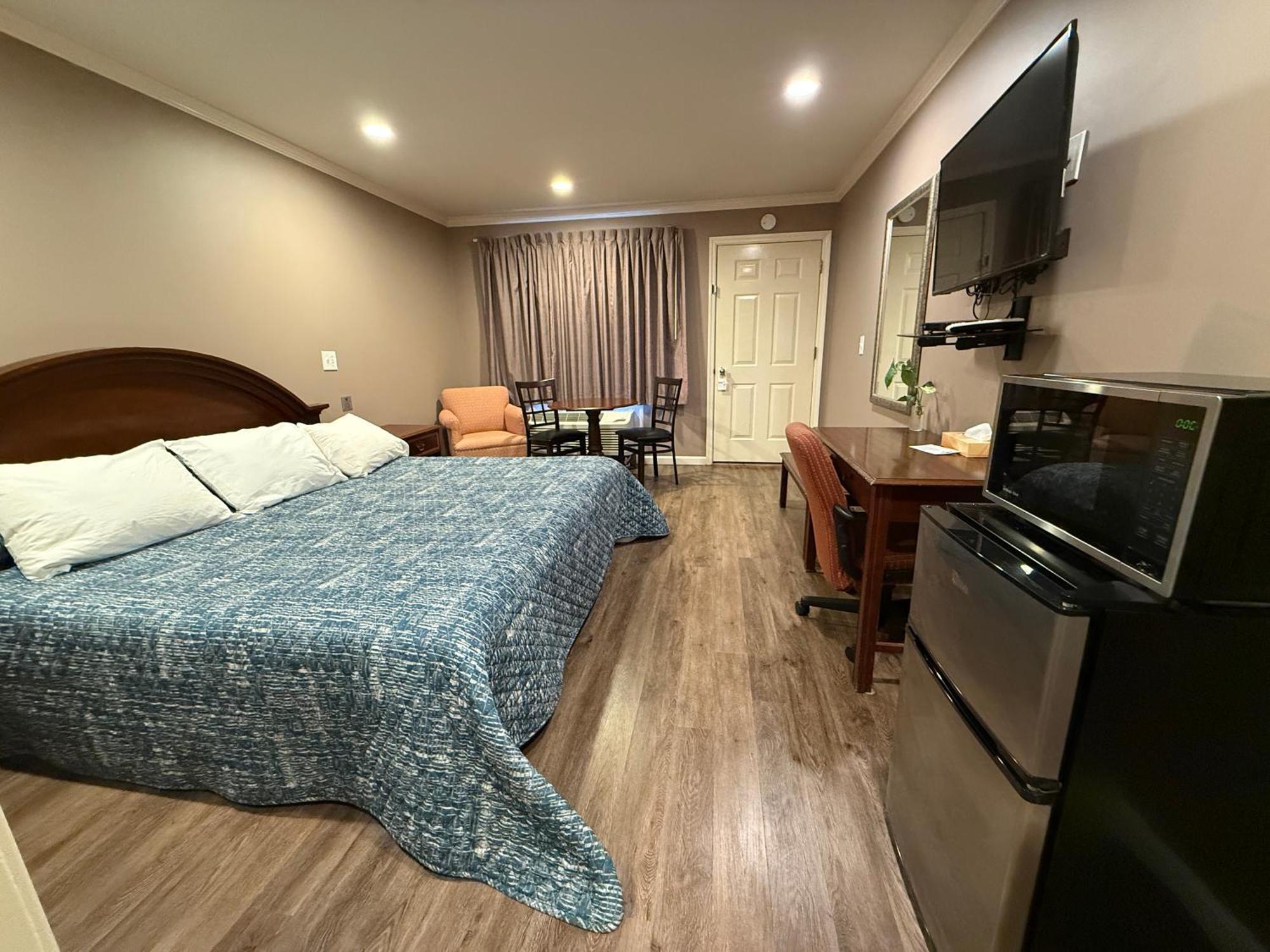 Heidi'S Inn Brewster Luaran gambar
