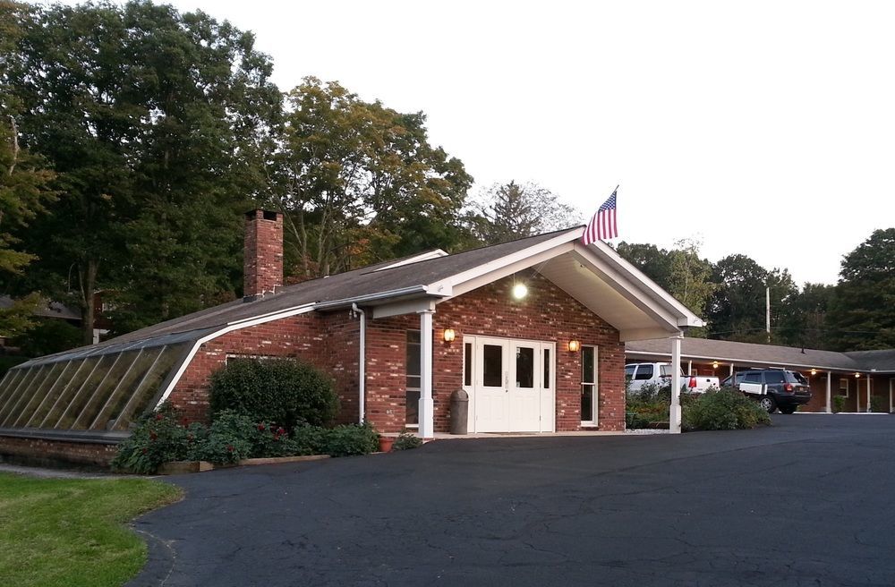 Heidi'S Inn Brewster Luaran gambar