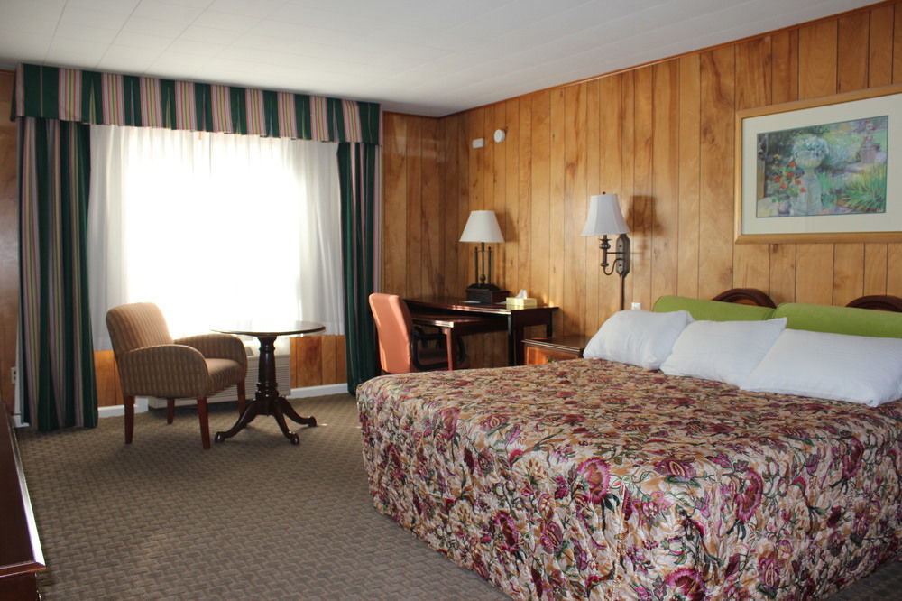 Heidi'S Inn Brewster Luaran gambar